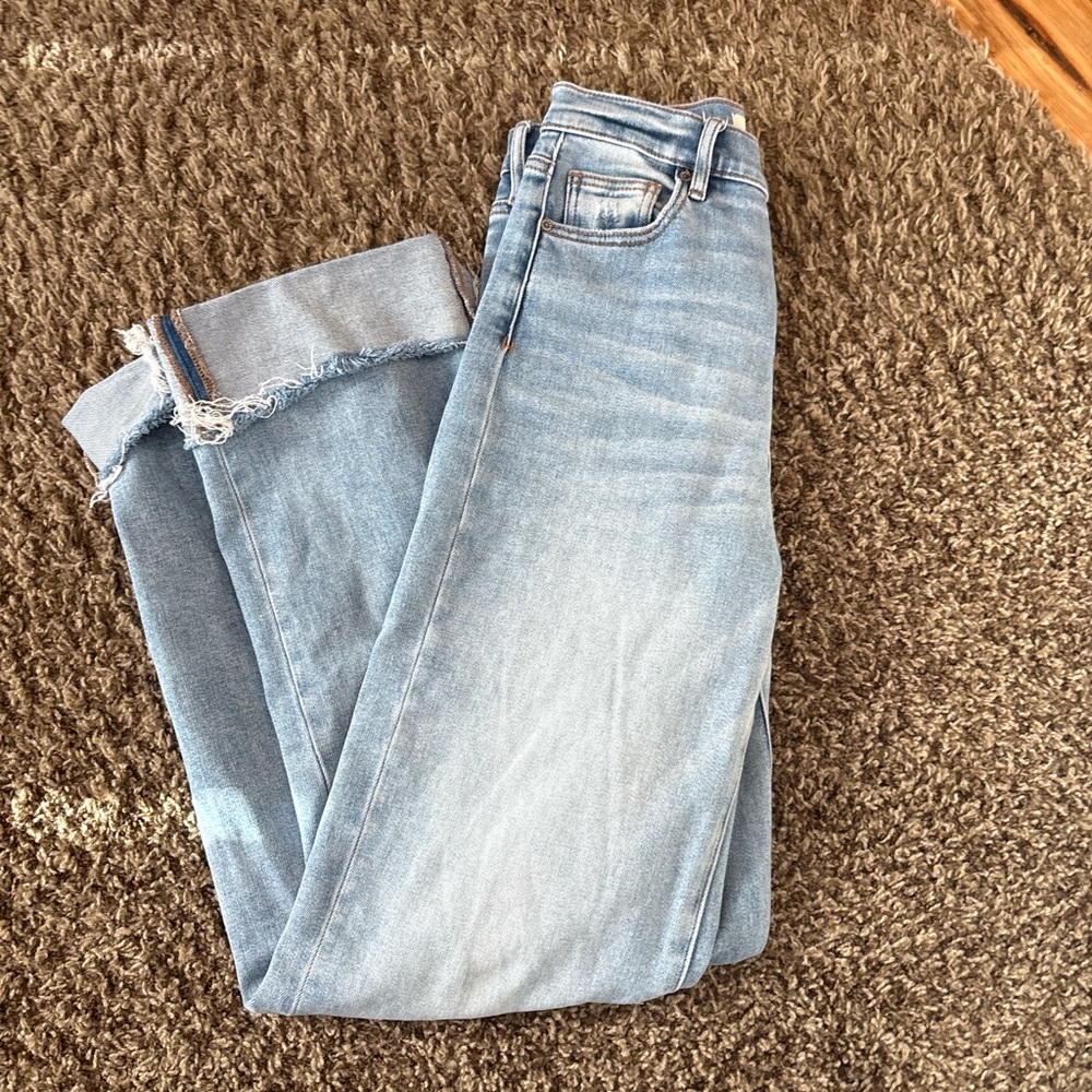 Classic High Rise Light Blue Jeans